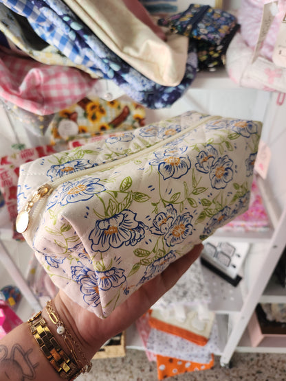 Zipper pouch