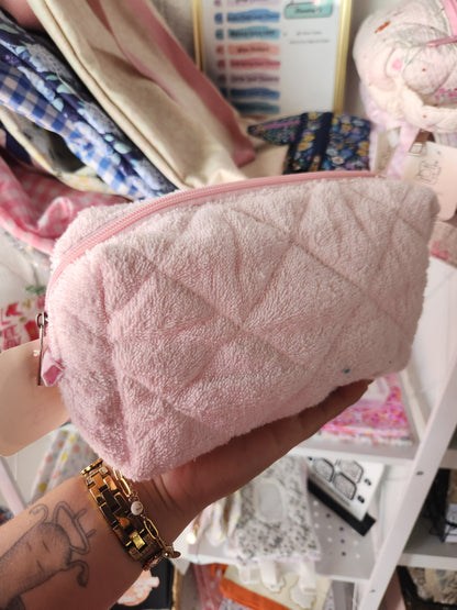 Zipper pouch